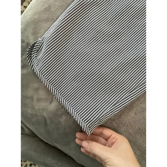 Lane Bryant The Allie SZ 18 Pants Pinstripe Capris Crop Ankle Blue/Gray & White - Picture 5 of 8